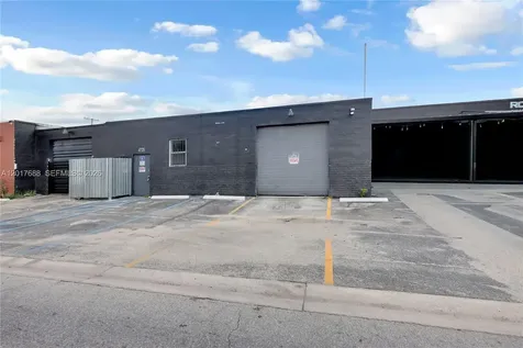 4725 E 10th Avenue Hialeah FL 33013