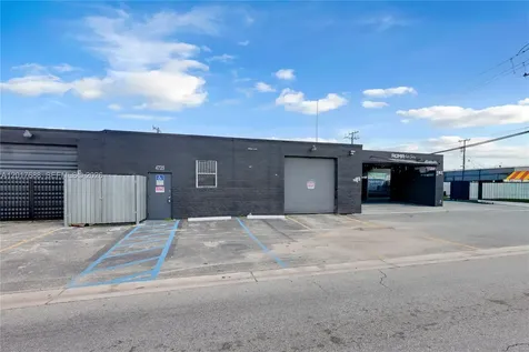 4725 E 10th Avenue Hialeah FL 33013