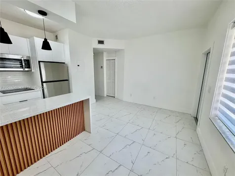 421 NW 13th Avenue Miami FL 33125