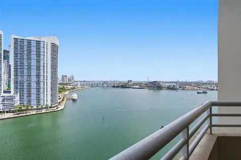 888 Brickell Key Drive Miami FL 33131