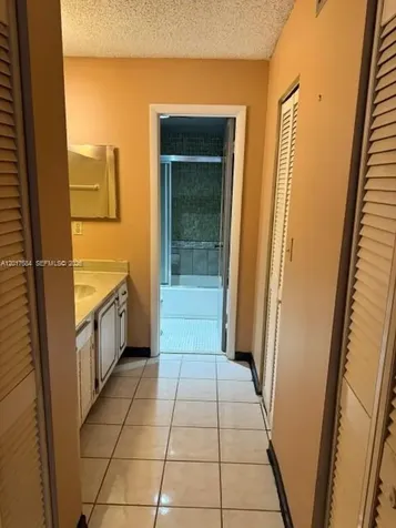 Lauderhill FL 33319