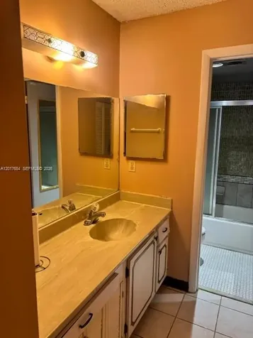 Lauderhill FL 33319