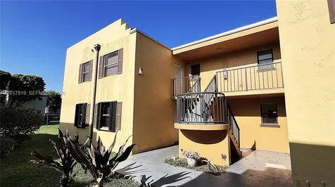 680 NW 114th Avenue Sweetwater FL 33172