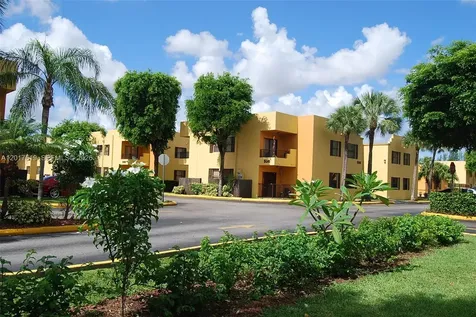 680 NW 114th Avenue Sweetwater FL 33172