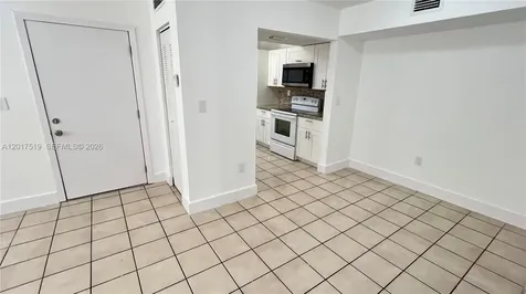 680 NW 114th Avenue Sweetwater FL 33172