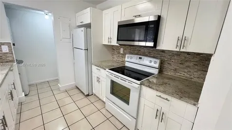 680 NW 114th Avenue Sweetwater FL 33172