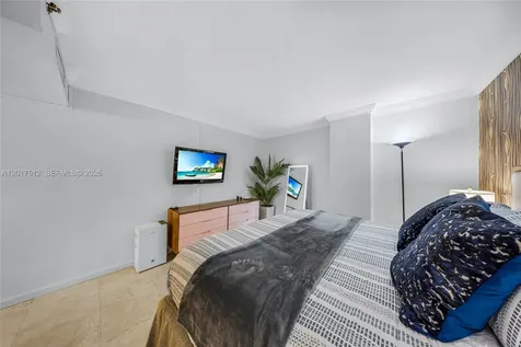 19201 Collins Avenue Sunny Isles Beach FL 33160