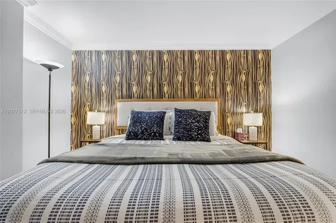 19201 Collins Avenue Sunny Isles Beach FL 33160