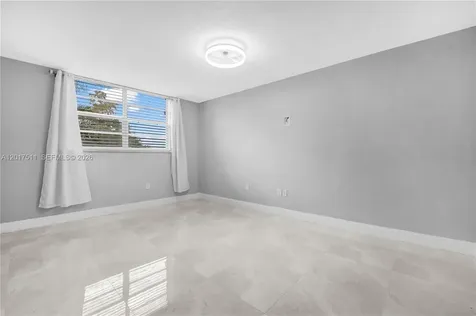 7100 NW 17th Street Plantation FL 33313
