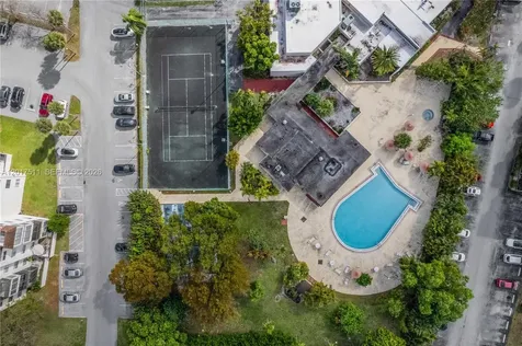 7100 NW 17th Street Plantation FL 33313