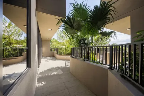 3034 Oak Avenue Coconut Grove FL 33133