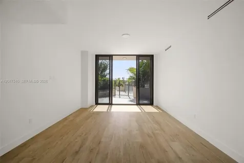 3034 Oak Avenue Coconut Grove FL 33133
