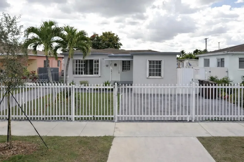 538 E 13th Street Hialeah FL 33010