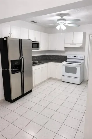 538 E 13th Street Hialeah FL 33010