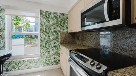1455 West Avenue Miami Beach FL 33139