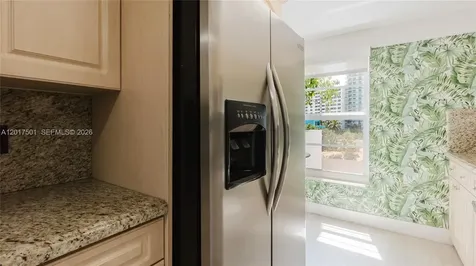 1455 West Avenue Miami Beach FL 33139