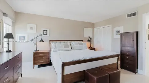 1455 West Avenue Miami Beach FL 33139