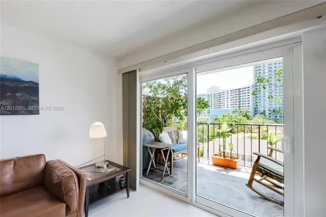 1455 West Avenue Miami Beach FL 33139