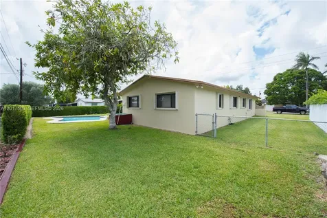 224 NW 19th Street Homestead FL 33030
