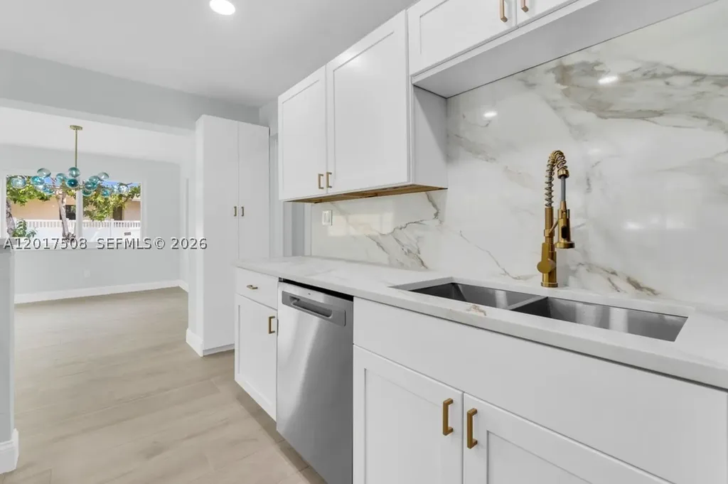 139 NW 12th Avenue Delray Beach FL 33444