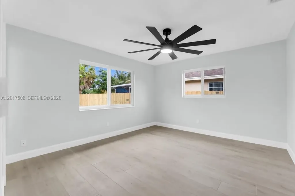 139 NW 12th Avenue Delray Beach FL 33444