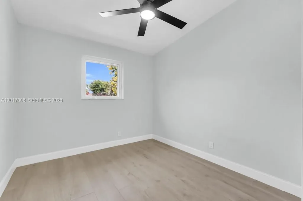 139 NW 12th Avenue Delray Beach FL 33444