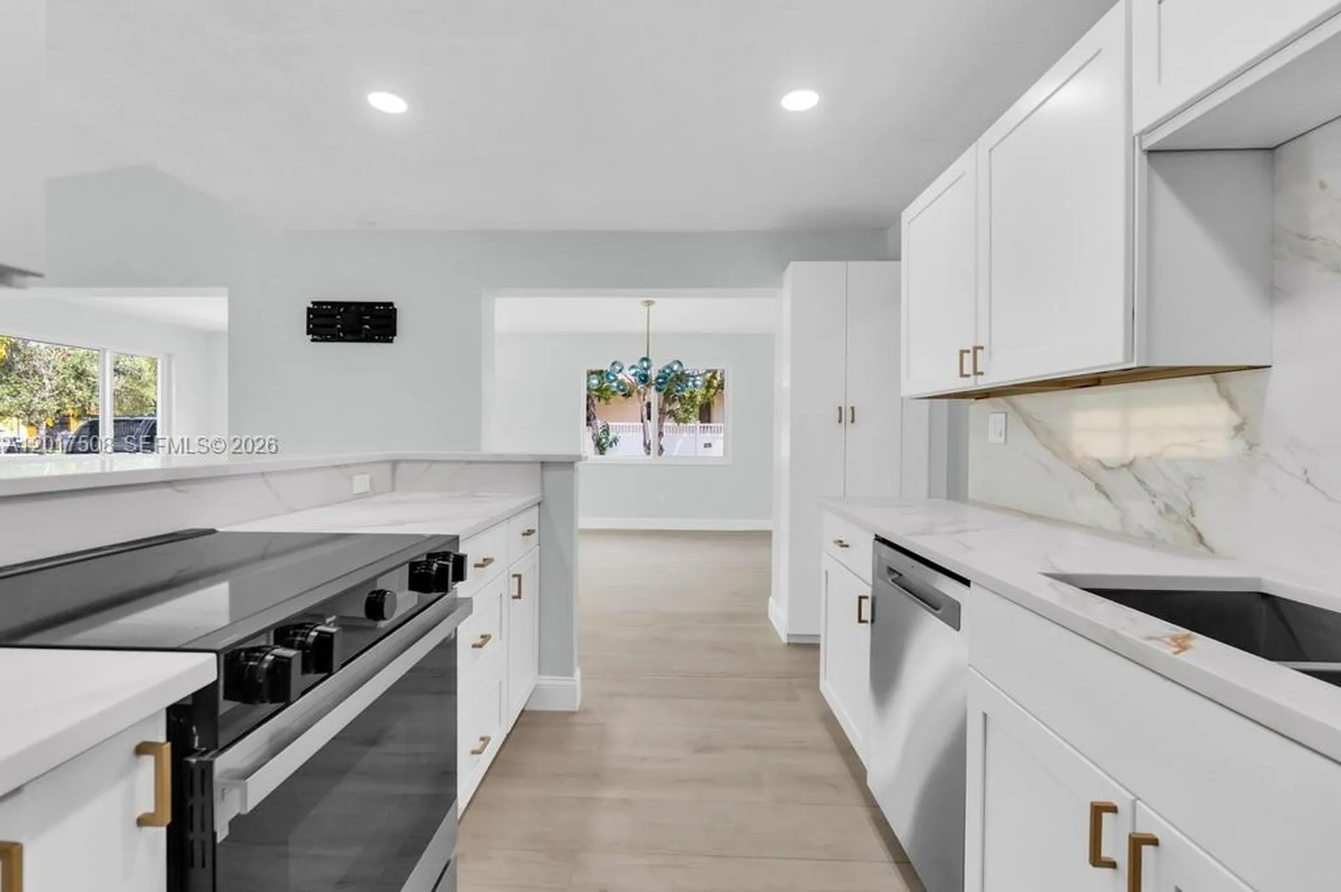 139 NW 12th Avenue Delray Beach FL 33444