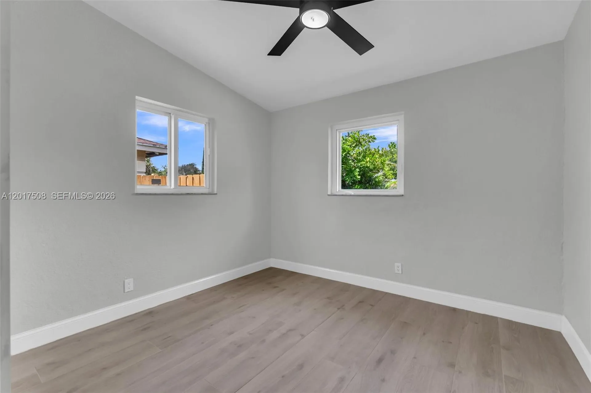 139 NW 12th Avenue Delray Beach FL 33444