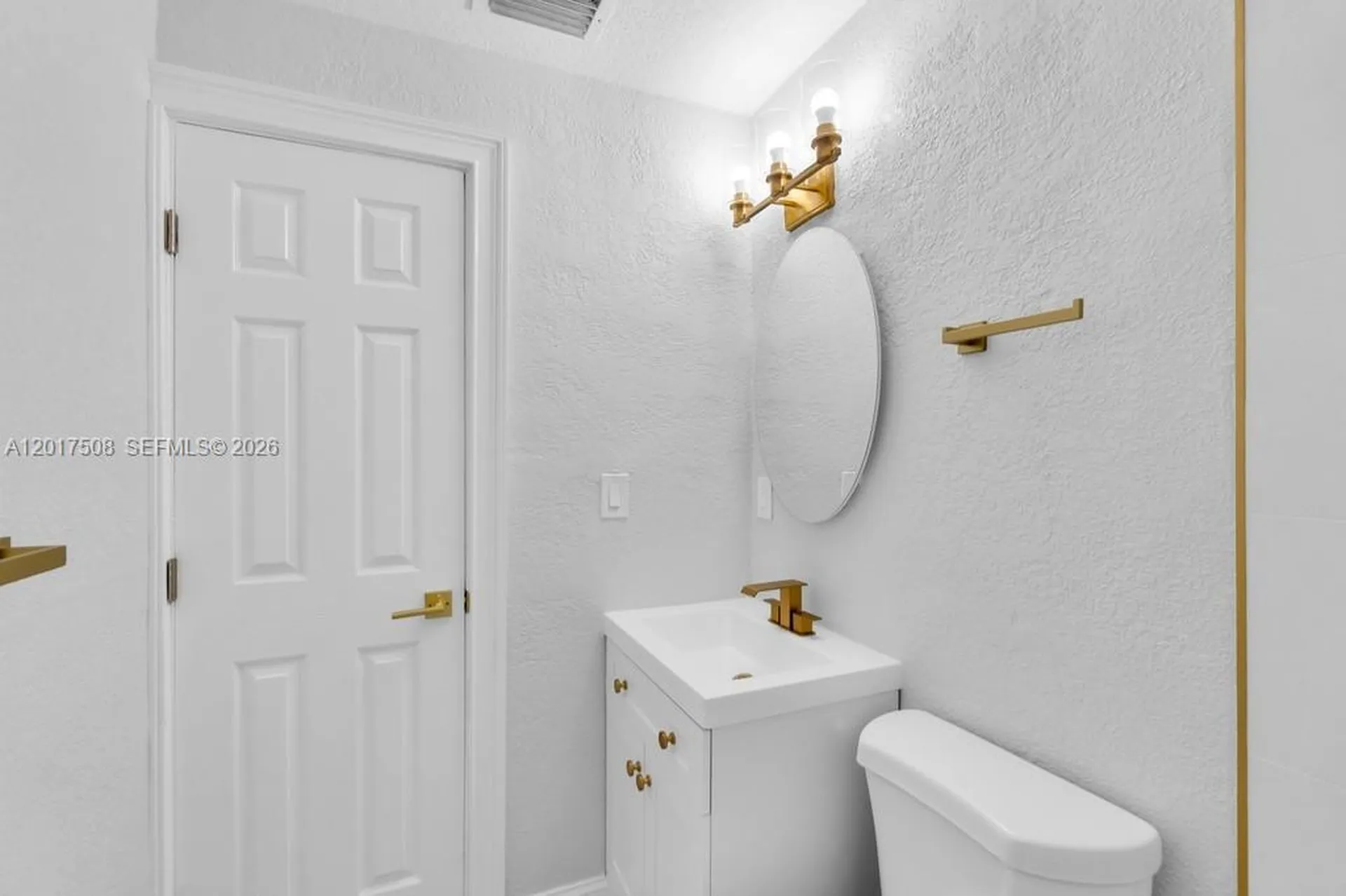 139 NW 12th Avenue Delray Beach FL 33444