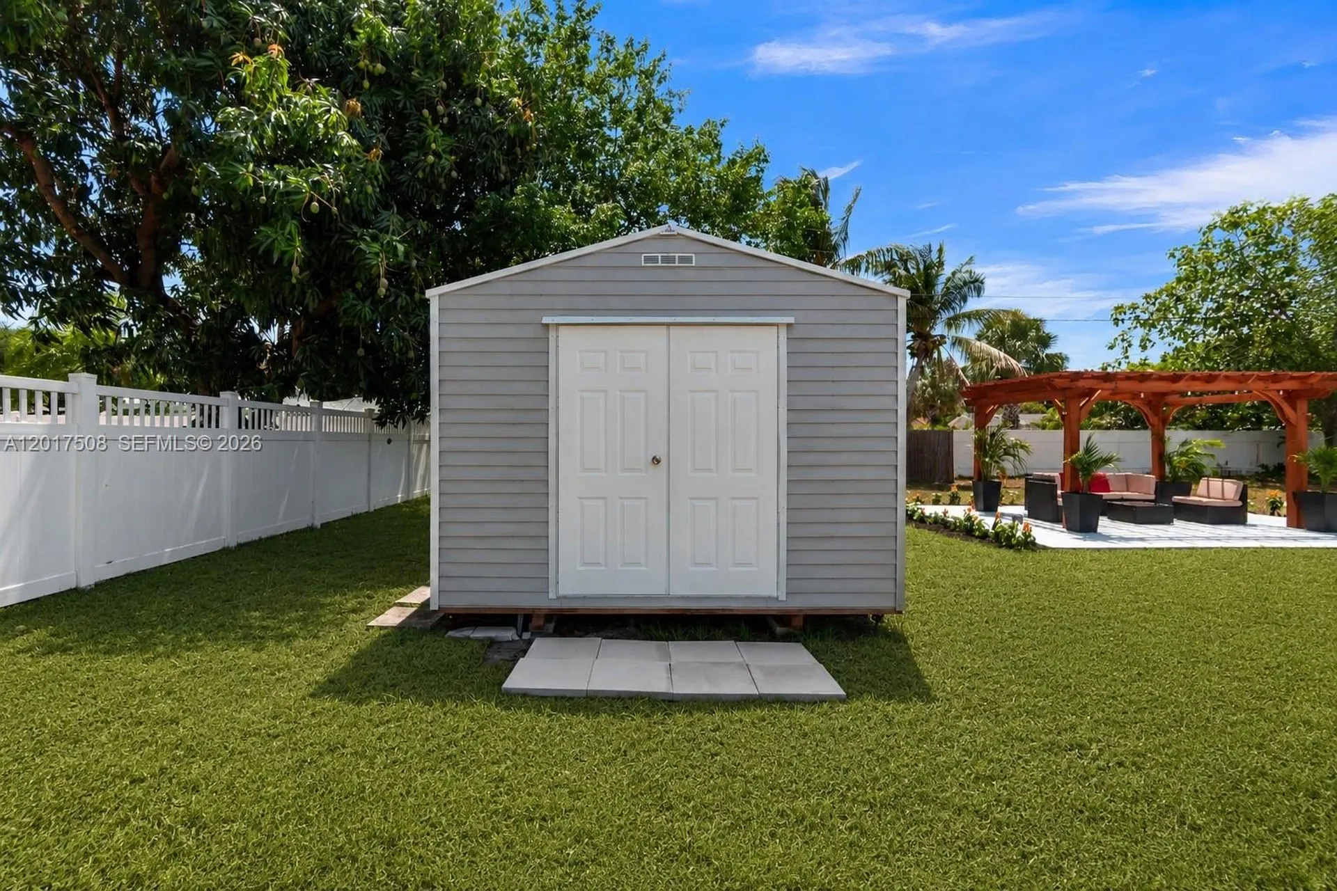 139 NW 12th Avenue Delray Beach FL 33444