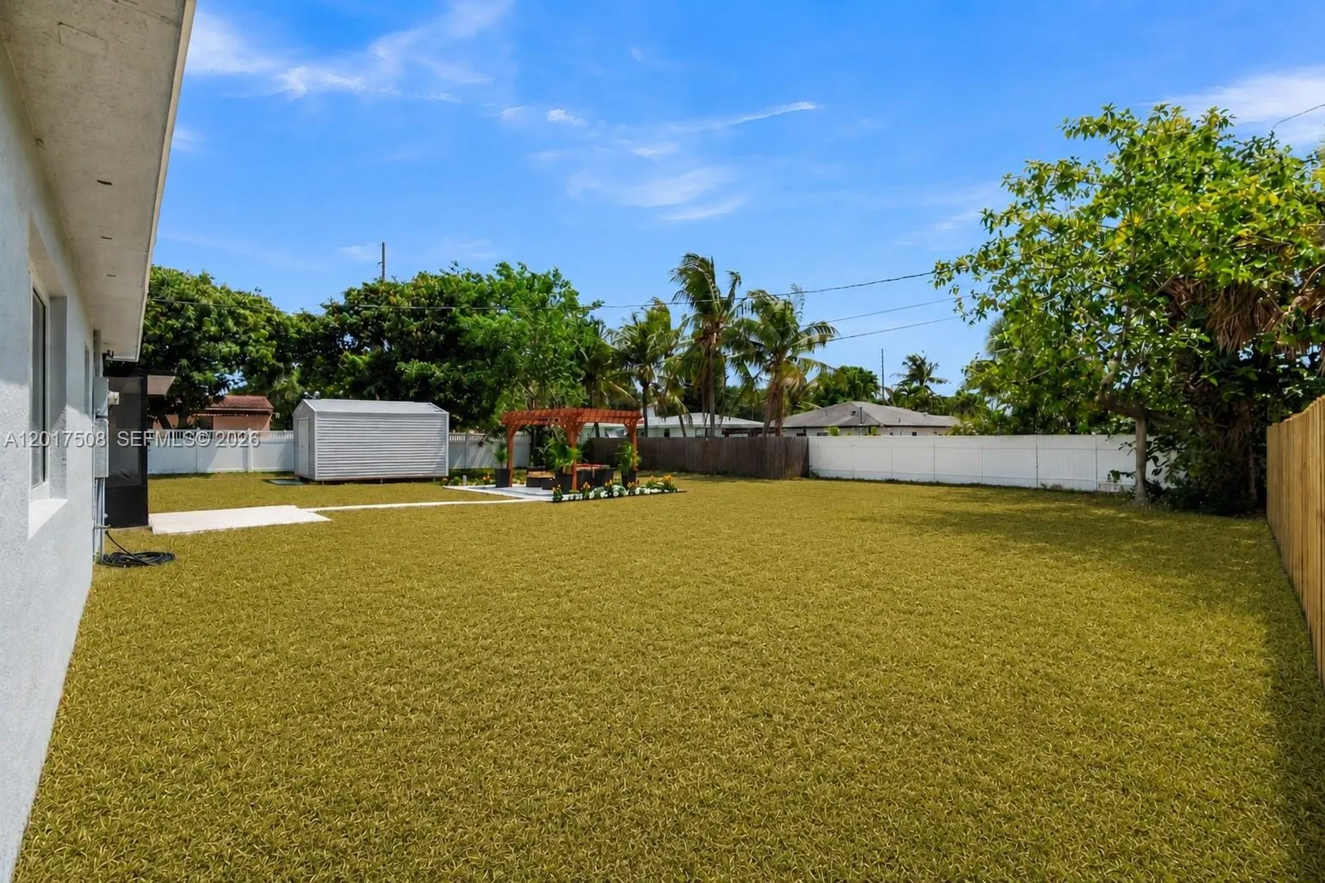 139 NW 12th Avenue Delray Beach FL 33444