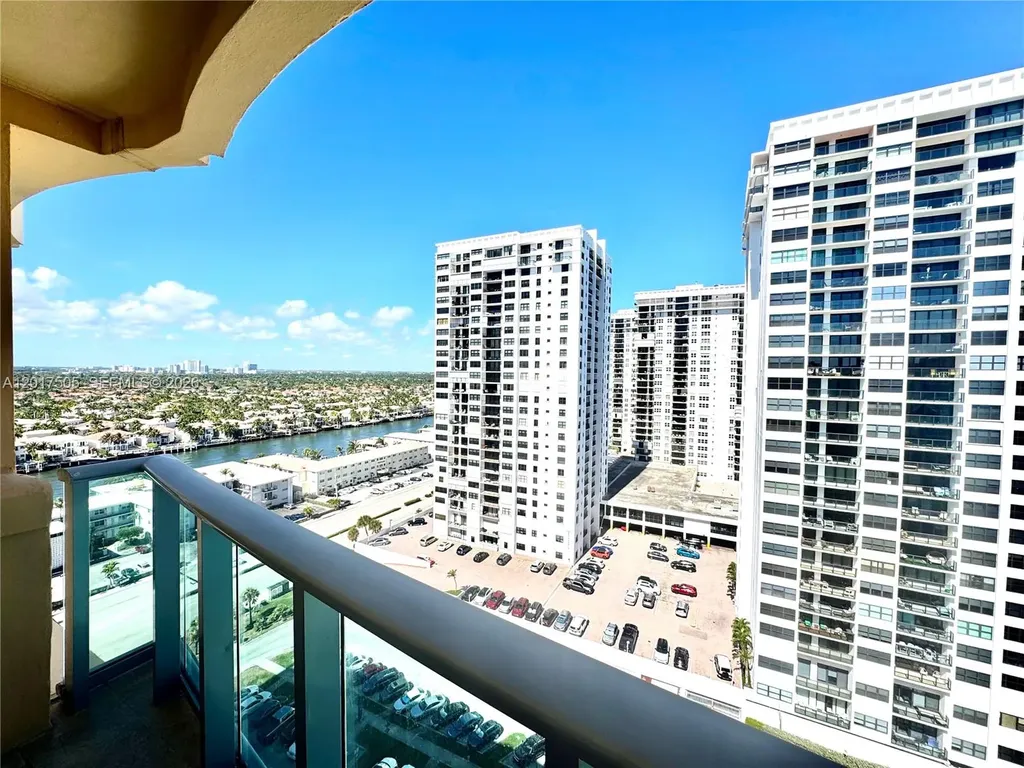 2501 S Ocean Drive Hollywood FL 33019