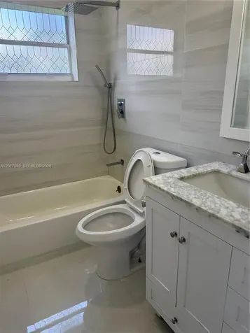 1321 NE 212th Terrace Miami FL 33179