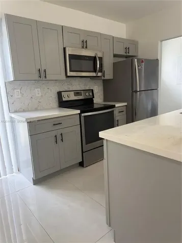 1321 NE 212th Terrace Miami FL 33179