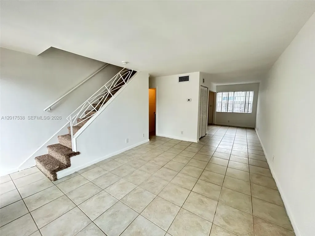 4817 NW 9th Drive Plantation FL 33317