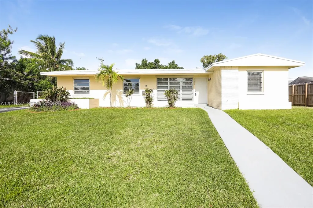 16025 SW 99th Avenue Miami FL 33157
