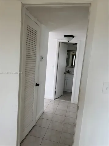 9041 Sunrise Lakes Boulevard Sunrise FL 33322