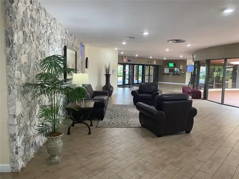 9041 Sunrise Lakes Boulevard Sunrise FL 33322