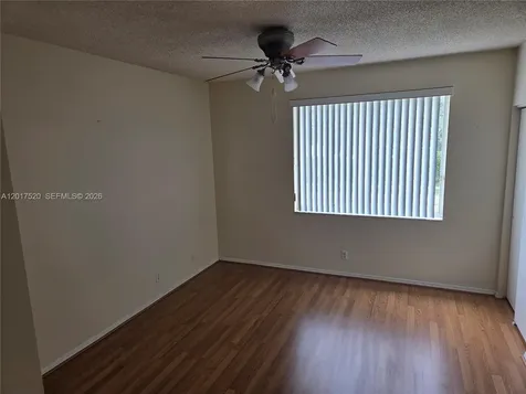 47 Simonton Circle Weston FL 33326