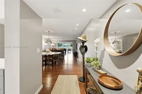 4002 S Cypress Lane Pompano Beach FL 33069