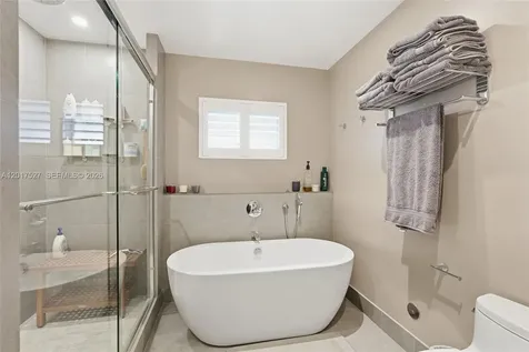 4002 S Cypress Lane Pompano Beach FL 33069