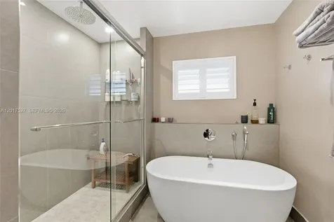 4002 S Cypress Lane Pompano Beach FL 33069
