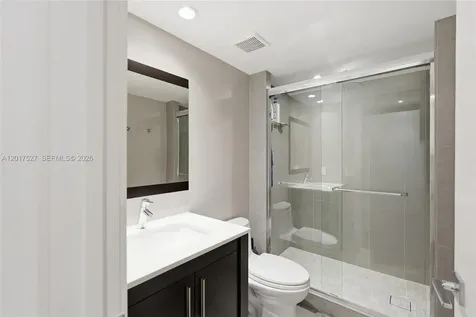 4002 S Cypress Lane Pompano Beach FL 33069