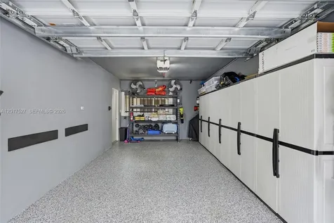 4002 S Cypress Lane Pompano Beach FL 33069