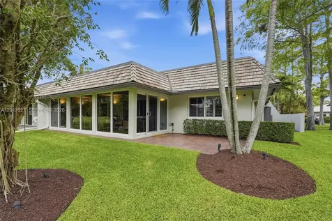 4002 S Cypress Lane Pompano Beach FL 33069