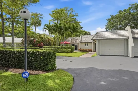 4002 S Cypress Lane Pompano Beach FL 33069