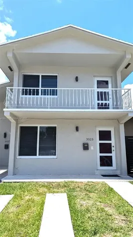 3525 SW 25th Terrace Miami FL 33133
