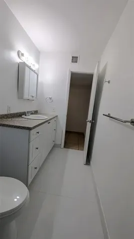 3525 SW 25th Terrace Miami FL 33133