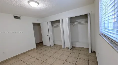 3525 SW 25th Terrace Miami FL 33133