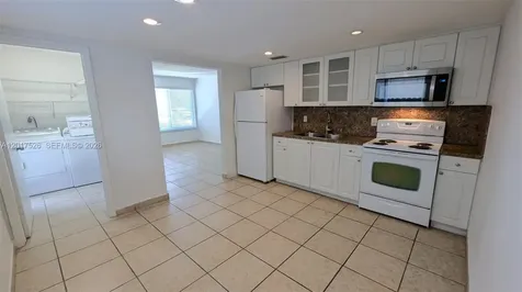 3525 SW 25th Terrace Miami FL 33133